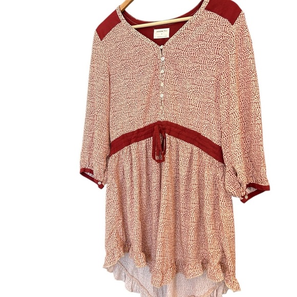 Dresses & Skirts - Jackson Rowe M GUC Red and White Patterned dress ruffled bottom